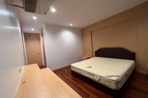 Condominio de 3 dormitorios en Watthana, Bangkok, Tailandia № 47562 - foto 15