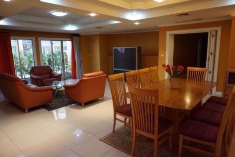 Eigentumswohnung in Bang Phlat, Bangkok, Thailand, 4 Schlafzimmer № 47559 - Foto 3