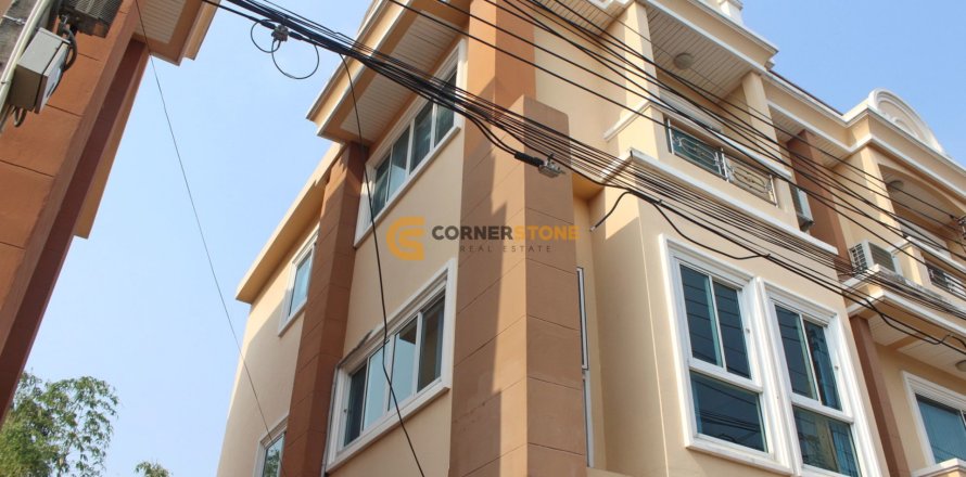Estudio en Chonburi, Tailandia № 205001