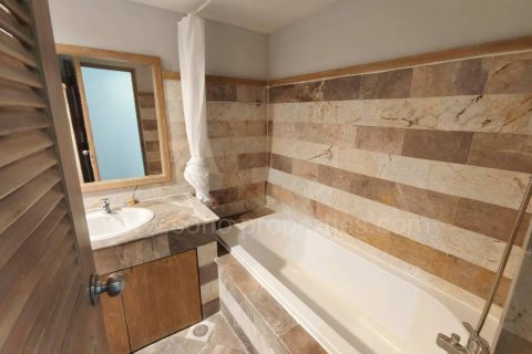Condominio de 2 dormitorios en Bangkok, Tailandia № 209740 - foto 15