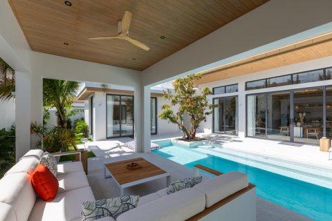 Chalet de 3 dormitorios en Pattaya, Tailandia № 209171 - foto 4