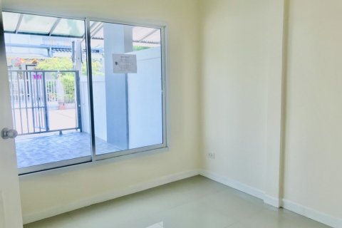 Casa de 3 dormitorios en Pattaya, Tailandia № 209166 - foto 8