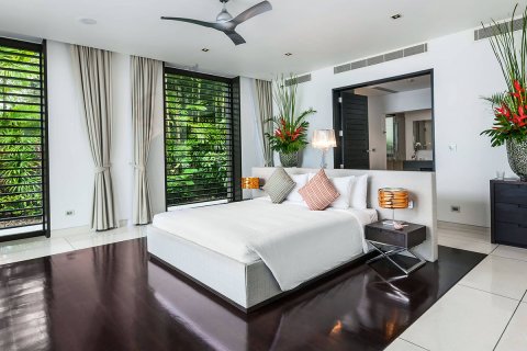 Casa de 6 dormitorios en Phuket, Tailandia № 180704 - foto 27