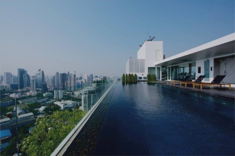 Ático de 3 dormitorios en Bangkok, Tailandia № 180702 - foto 17