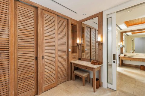 Casa de 3 dormitorios en Phuket, Tailandia № 180707 - foto 25