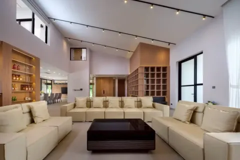 Chalet de 5 dormitorios en Chiang Mai, Tailandia № 162769 - foto 8