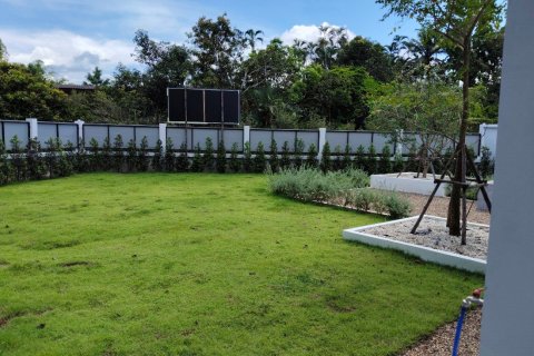 Casa de 3 dormitorios en Chiang Mai, Tailandia № 162767 - foto 13