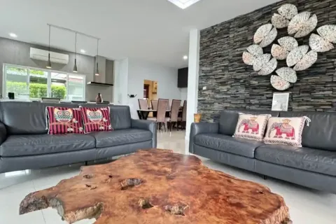 Chalet de 4 dormitorios en Chiang Mai, Tailandia № 162766 - foto 4