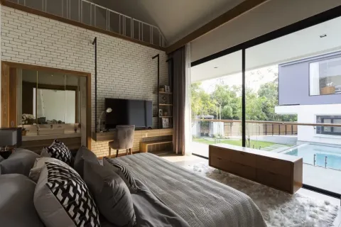Chalet de 5 dormitorios en Chiang Mai, Tailandia № 162763 - foto 11