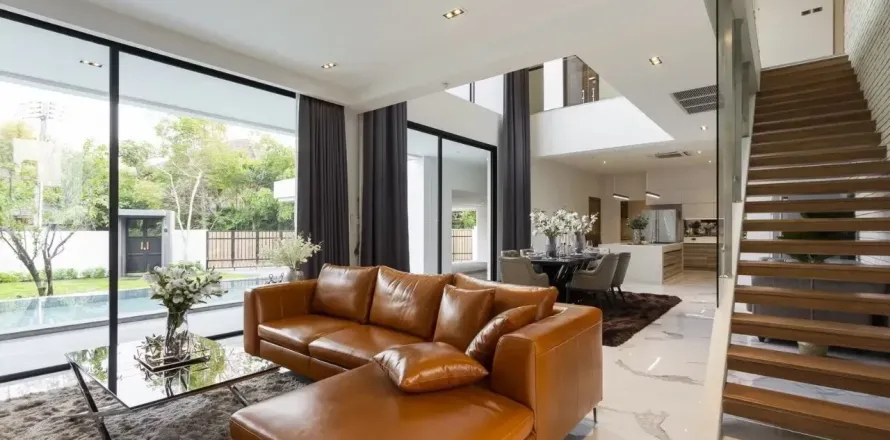 Chalet de 5 dormitorios en Chiang Mai, Tailandia № 162763