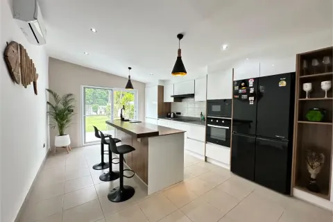 Chalet de 4 dormitorios en Chiang Mai, Tailandia № 162765 - foto 7