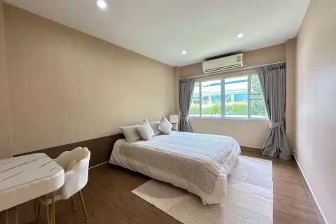 Chalet de 4 dormitorios en Chiang Mai, Tailandia № 162765 - foto 14
