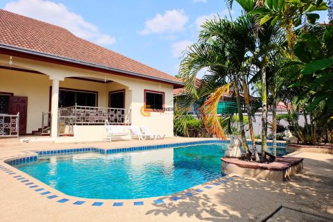 Estudio en Pattaya, Tailandia № 161083 - foto 2
