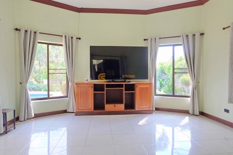 Estudio en Pattaya, Tailandia № 161083 - foto 13