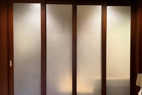 Chalet de 4 dormitorios en Bangkok, Tailandia № 133817 - foto 15