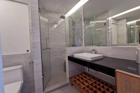Condominio de 4 dormitorios en Watthana, Bangkok, Tailandia № 133819 - foto 20