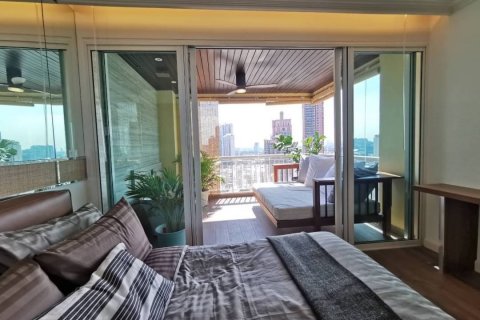 Condominio de 4 dormitorios en Watthana, Bangkok, Tailandia № 133819 - foto 15