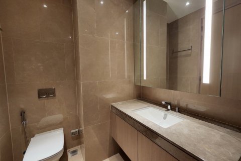 Condominio de 3 dormitorios en Khlong San, Bangkok, Tailandia № 133818 - foto 17