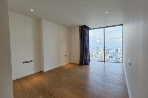 Condominio de 3 dormitorios en Khlong San, Bangkok, Tailandia № 133818 - foto 10