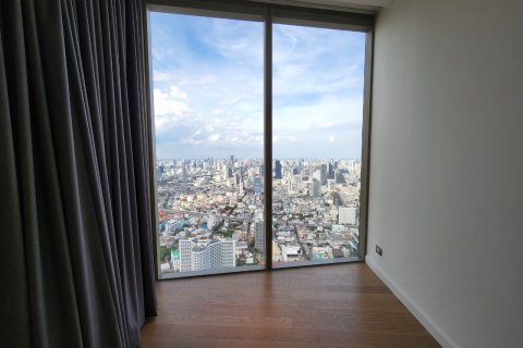 Condominio de 3 dormitorios en Khlong San, Bangkok, Tailandia № 133818 - foto 12