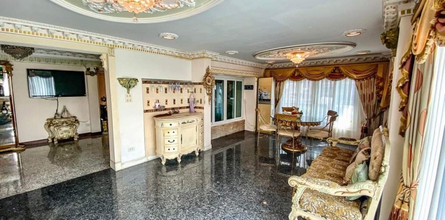 Chalet de 4 dormitorios en Khan Na Yao, Bangkok, Tailandia № 133814
