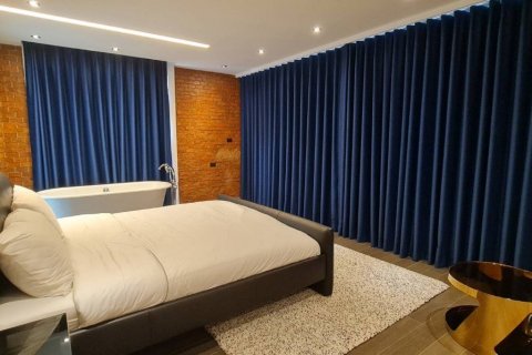 Ático de 4 dormitorios en Watthana, Bangkok, Tailandia № 133816 - foto 18