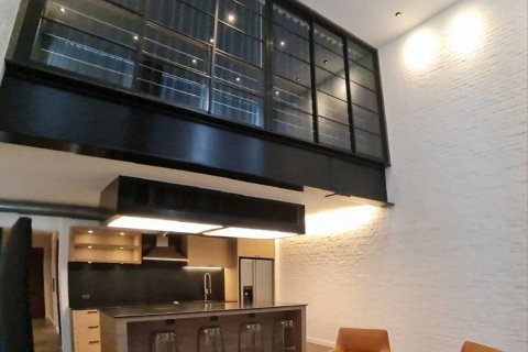 Ático de 4 dormitorios en Watthana, Bangkok, Tailandia № 133816 - foto 2
