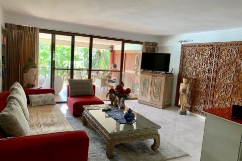 Condominio de 2 dormitorios en Kathu, Tailandia № 168861 - foto 8