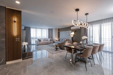 Condominio de 3 dormitorios en Bang Na, Bangkok, Tailandia № 170476 - foto 14