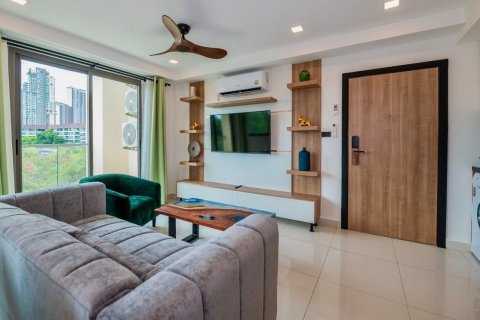 Condominio de 2 dormitorios en Pattaya, Tailandia № 170480 - foto 3