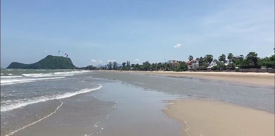 Condominio de 2 dormitorios en Pran Buri, Tailandia № 168790
