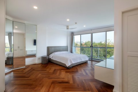 Condominio de 3 dormitorios en Hua Hin, Tailandia № 168791 - foto 12