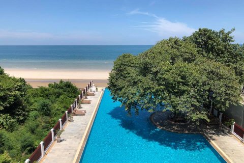 Condominio de 3 dormitorios en Hua Hin, Tailandia № 168791 - foto 2