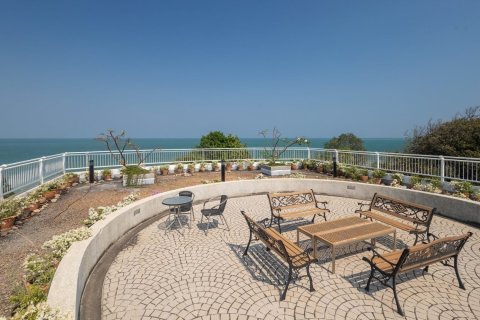 Condominio de 3 dormitorios en Hua Hin, Tailandia № 168791 - foto 20