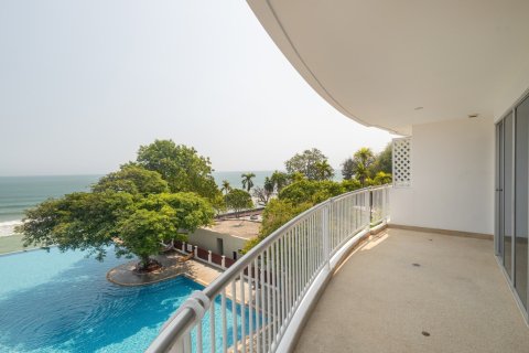 Condominio de 3 dormitorios en Hua Hin, Tailandia № 168791 - foto 19