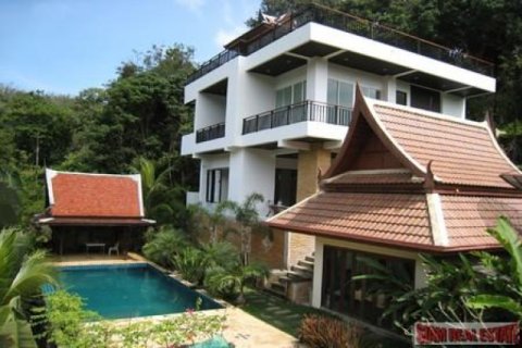 Chalet de 3 dormitorios en Phuket, Tailandia № 202458
