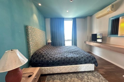Apartamento de 2 dormitorios en Pattaya, Tailandia № 167052 - foto 13