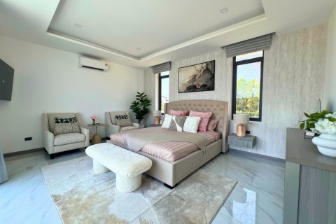 Villa in Pattaya, Thailand 3 Schlafzimmer № 167051 - Foto 11