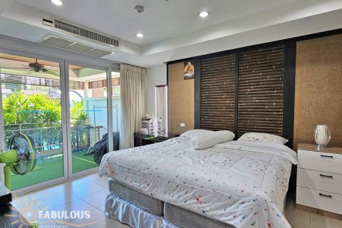 Condominio de 2 dormitorios en Wichit, Tailandia № 179404 - foto 5