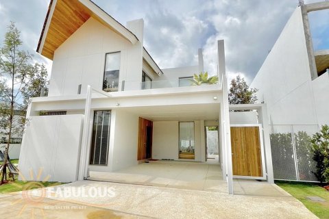 Chalet de 3 dormitorios en Bang Tao, Tailandia № 179400 - foto 9