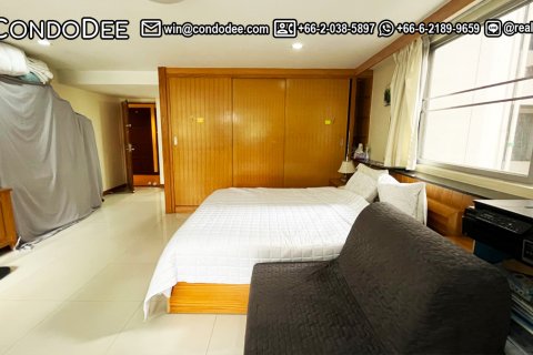 Estudio en el condominio en Watthana, Bangkok, Tailandia № 205724 - foto 5