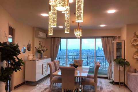 คอนโดมิเนียมในกรุงเทพฯ, ประเทศไทย, 2 ห้องนอน ใน Supalai Prima Riva № 67390