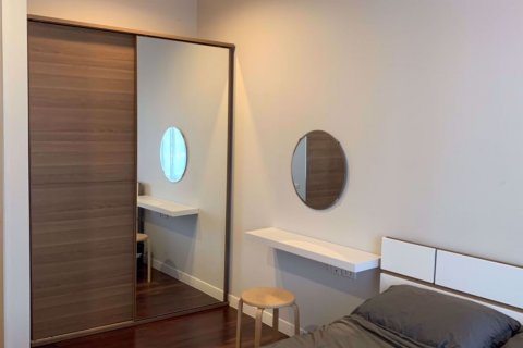Condominio de 1 dormitorio en Ratchathewi, Bangkok, Tailandia № 67391 - foto 4
