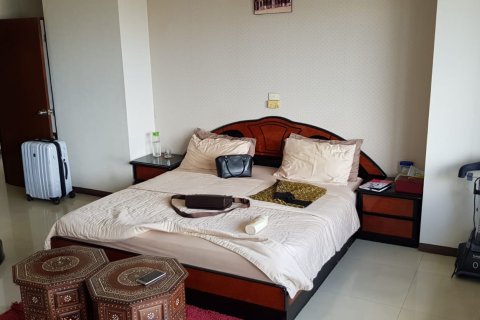 Eigentumswohnung in Watthana, Bangkok, Thailand, 3 Schlafzimmer  № 200590 - Foto 9