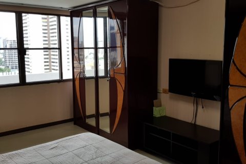 Eigentumswohnung in Watthana, Bangkok, Thailand, 3 Schlafzimmer  № 200590 - Foto 10
