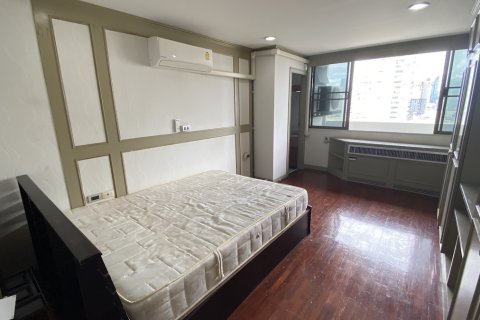 Eigentumswohnung in Watthana, Bangkok, Thailand, 3 Schlafzimmer  № 200590 - Foto 24