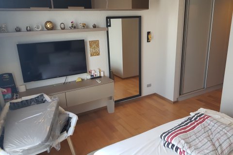 Condo in Watthana, Bangkok, Thailand, 2 bedrooms № 200594 - photo 10