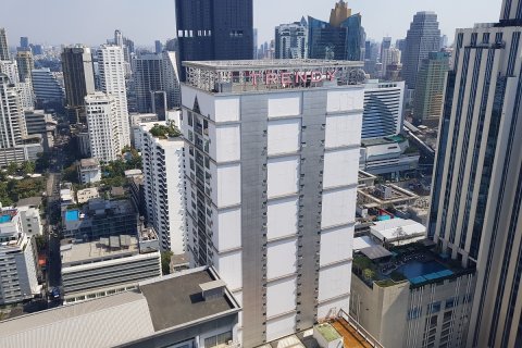 Condo in Watthana, Bangkok, Thailand, 2 bedrooms № 200594 - photo 13