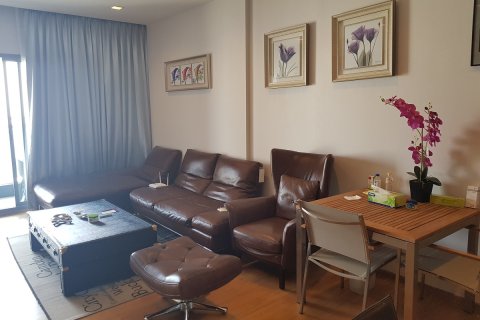 Condo in Watthana, Bangkok, Thailand, 2 bedrooms № 200594 - photo 9
