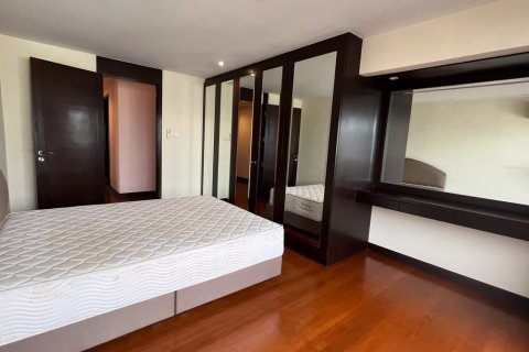 Condo à Watthana, Bangkok, Thaïlande, 3 chambres № 201007 - photo 6